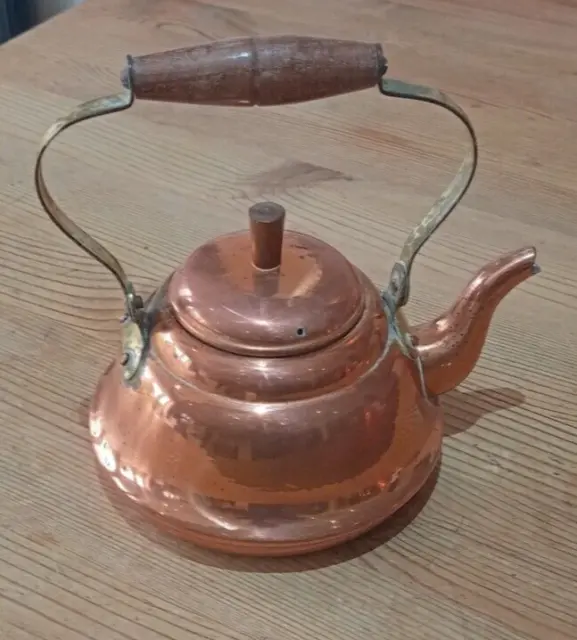 Small copper kettle decorative only made in Portugal 14cm across