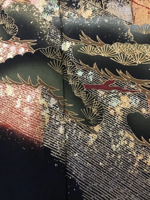 @@ Vintage Japanese kimono silk fabric/ tomesode black/ cranes, pine tree AP37 5