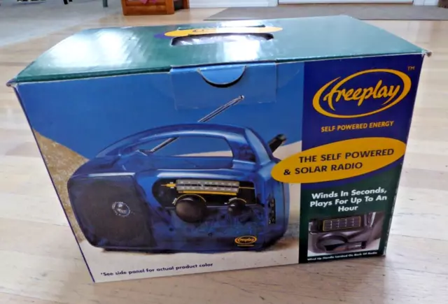 Freeplay Self Powered AM/FM Radio Solar Power Crank Clear Solar NEW NIB Works!