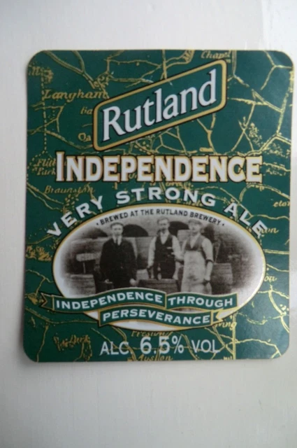 MINT RUTLAND BREWERY INDEPENDENCE  VERY STRONG ALE 6.5 fl oz BREWERY BEER LABEL
