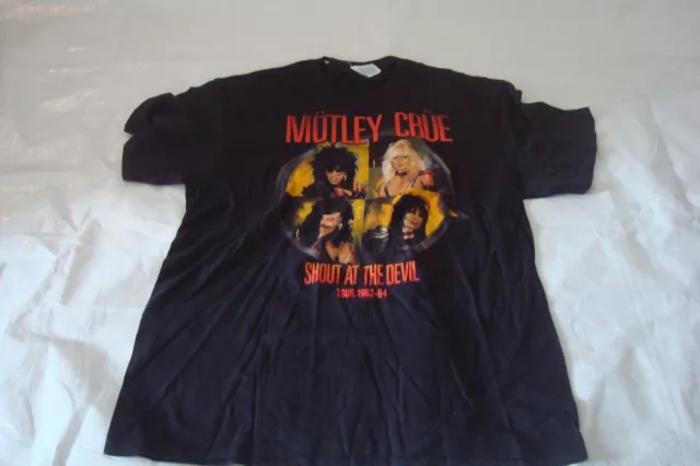 Motley Crue Shout At The Devil 2012    Vint Or Deadstock Shirt T-Shirt Sz Large