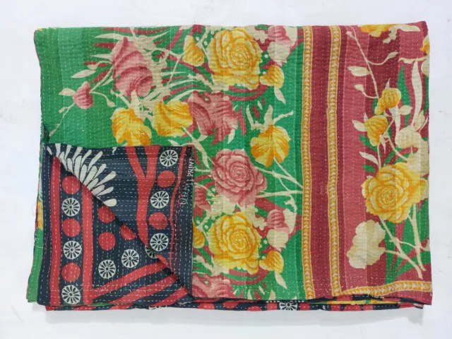 Schöne bunte Kantha Quilt Bettwäsche werfen