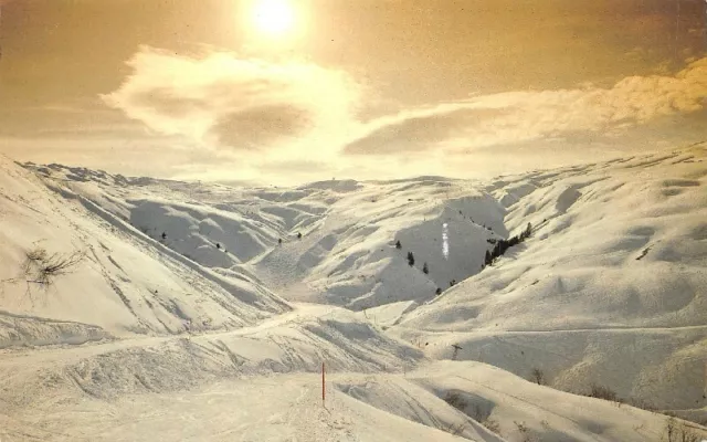 LES CALAMINES MONTJOIE  , sur les pistes du Col du Joly