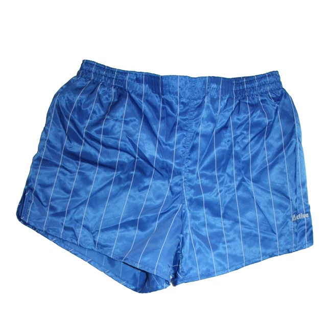 Adidas short rouge vintage sprinter Allemagne de l'Ouest des années 80, football L