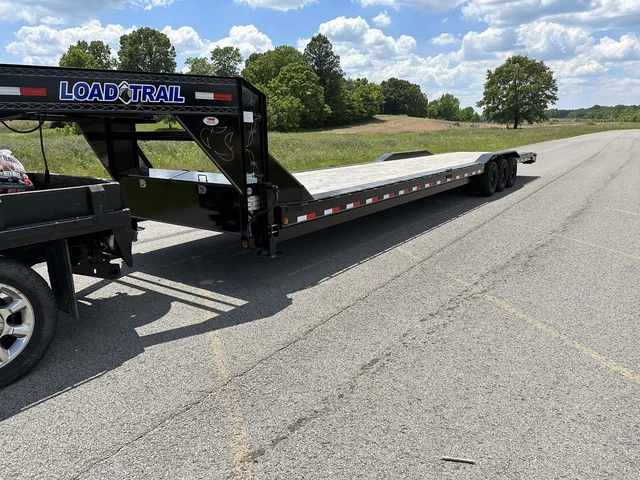 2022 Load Trail 2 Car Hauler 40’ Tri Axle