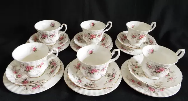 6 x ROYAL ALBERT LAVENDER ROSE TRIOS: CUPS, SAUCERS & PLATES