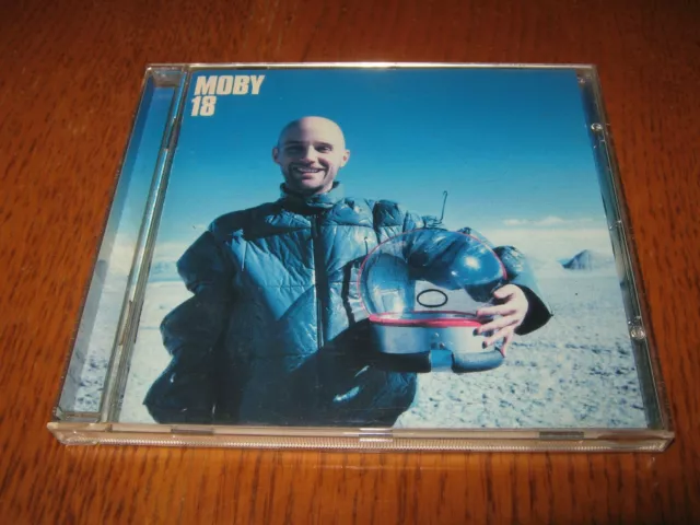 CD 18 discos de Moby - V2 (2002)