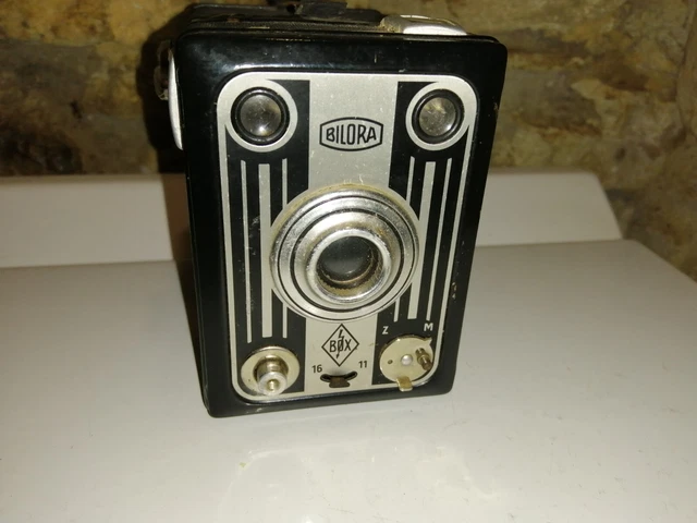Ancien appareil photo Box Camera BILORA