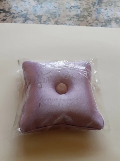 Mini Coussin Parfumé Lolita Lempicka - Sous Blister, Couleur Parme - Rare Et Collector