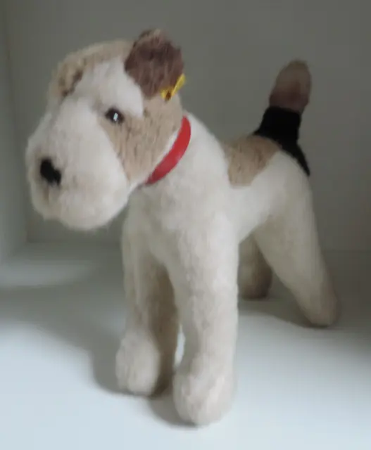 Steiff, Hund, Arry Terrier,mit Halsband, mit Knopf,Fahne,H 21 cm
