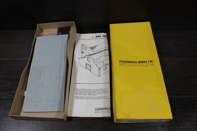 Vintage Suydam Ho "Mail Pouch Tobacco" Barn Kit #87