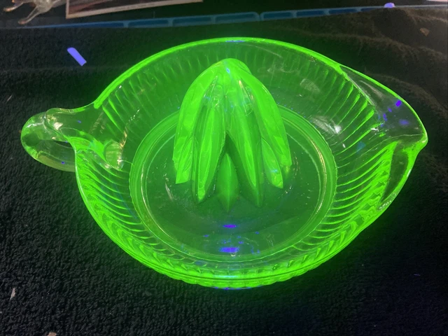 Green Depression Glass Reamer/juicer Uranium Satin 7” Approx Box LB0826 Green Depression Glass Reamer/juicer Uranium Satin 7” Approx Box LB0826