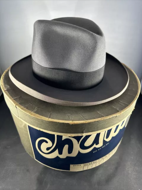 GORGEOUS Vintage 40s SUPER CHAMP, Gray, 7 1/8 FEDORA IN BOX