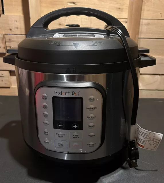 Instant Pot Duo Gourmet 6 Quart Multi-Use Pressure Cooker