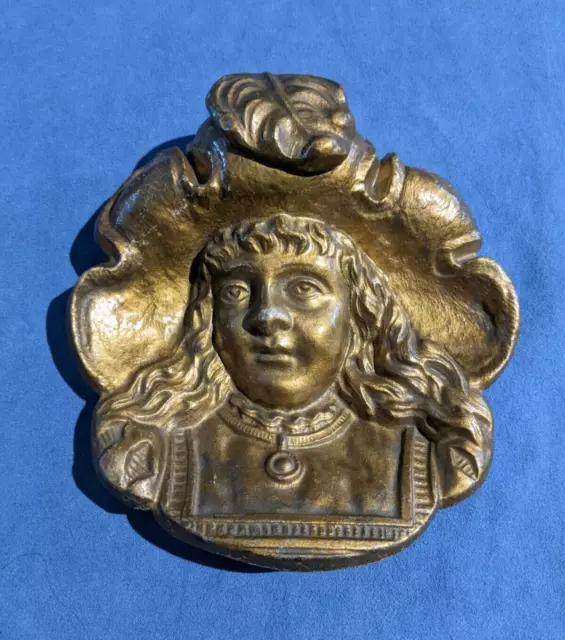 Vintage Cast Iron Display Inkwell Galant Boy With Hat Bust