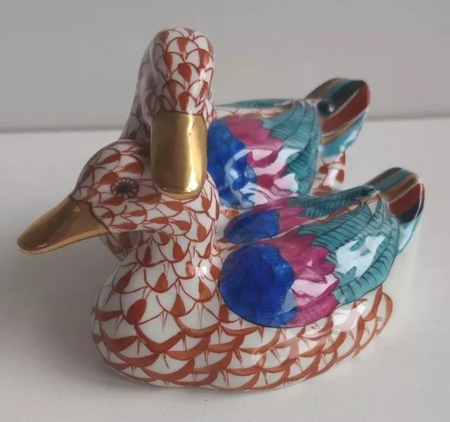 Herend Ducks 5036 Vintage Porcelain Loving Pair Red Gold Fishnet Hungary Read