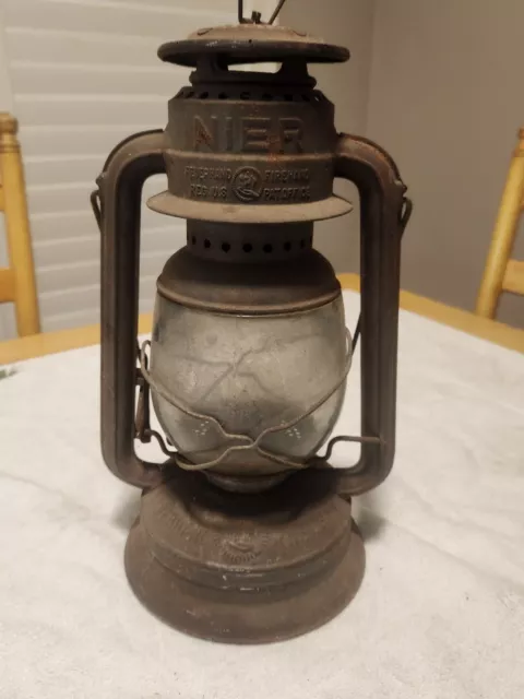 Nier Feuerhand 260 Kerosene lantern