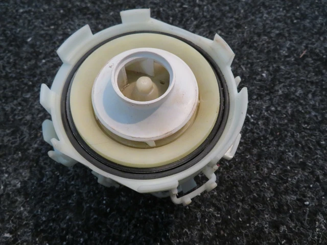 Moteur De Pompe De Circulation Pour Lave-vaisselle Siemens/Bosch - Réf. 9000831694-P0069/01 - 7