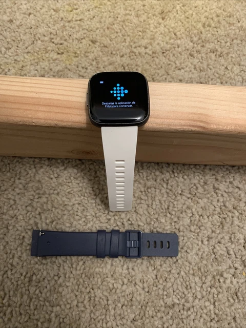 Fitbit Versa 2 FB507 Smartwatch Small and Large Band Fitbit Versa 2 FB507 Smartwatch Small and Large Band