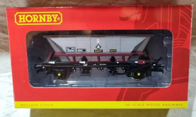 Hornby R6213A Haa 'Barry' Mgr Wagon - Oo Gauge