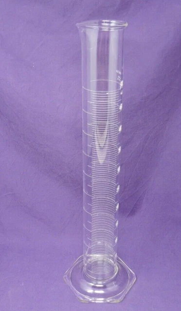 500ml Graduated Cylinder Pyrex P/N 3022-500