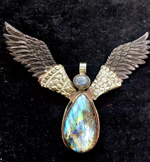 vintage eyecatching iridescent Labradorite Flying Scarab Egyptian Silver Pendant