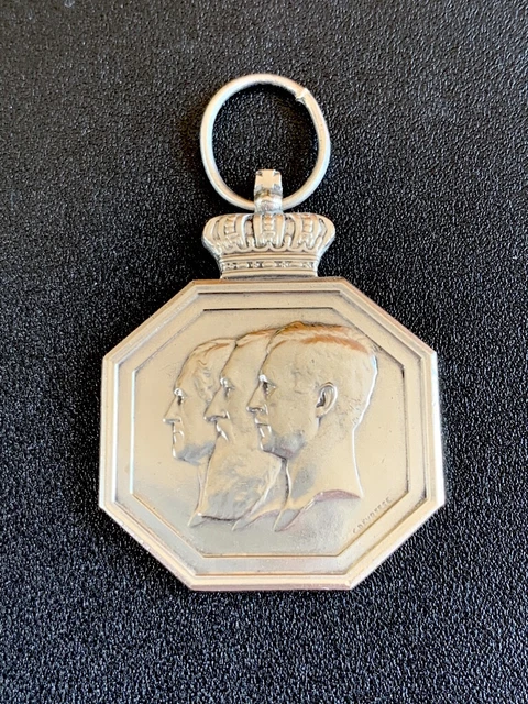 MEDAILLE MILITAIRE BELGIQUE CENTENAIRE DE L'INDEPENDANCE 1930 AVEC