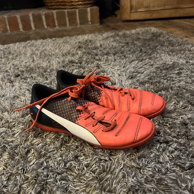 ORANGE AND BLACK Evopower Puma Football Astro Sole Boots Size 4
