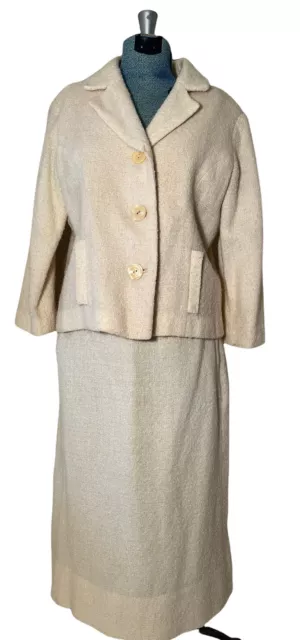 Vintage VOGUE 50s 60s Womens 2 Pc Boucle Wool? WHITE Suit  Jacket & Skirt XS-S