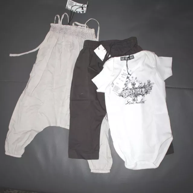 Neuf Lot de 2 ensembles Fille BABY VERSION ROCK  été 12  mois