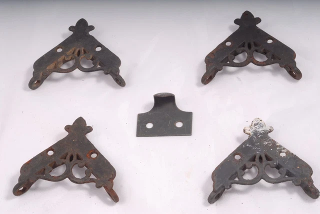 Vintage ~ 4  Antique Cast Iron Screen Door/Window Corner  Brackets w/Finger Pull
