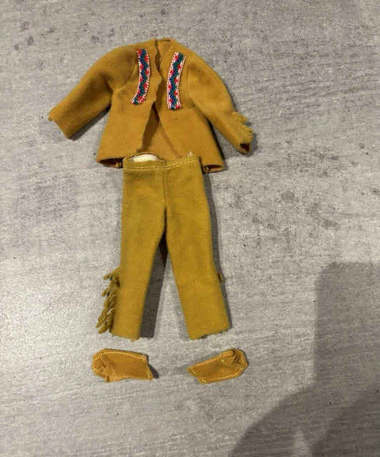 Tenue Chef Indien Pour Karl May (Big Jim) - Mattel Réf. 9413 - Figurine Vintage - NEUVE Sous Blister