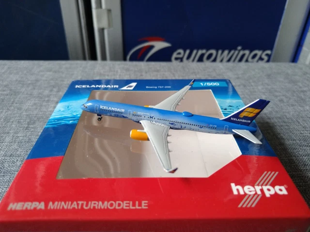 Herpa - Avion Miniature Icelandair Boeing 757-300 "100 Years Icelandic Independence" (TF-ISX) à L'échelle 1:500 - Modèle Collection En Métal - 2