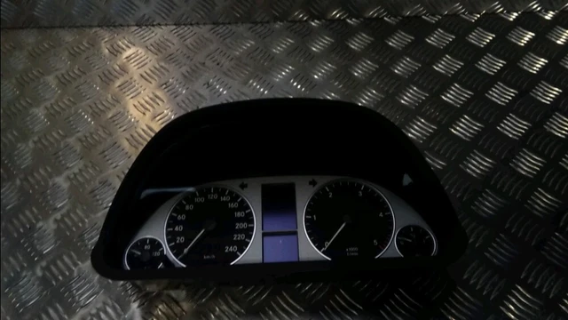 Bloc Compteurs Mercedes Classe A 169 1694402311  R:140855
