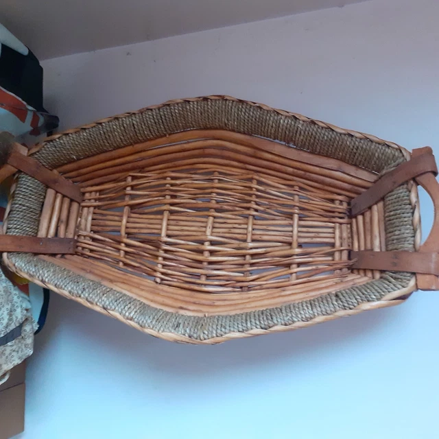 Chaise longue en rotin tressé 1930
