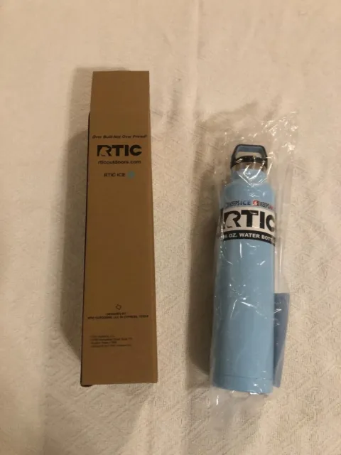 New In Box Rtic 26Oz Water Bottle- Rtic Ice Blue- Ice Cold Drinks Or Hot