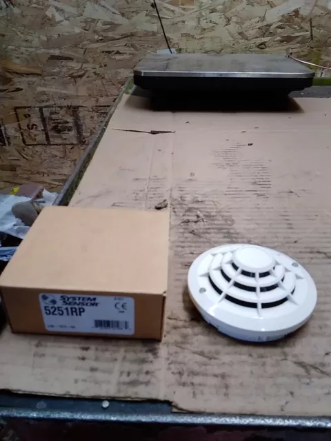 SYSTEM SENSOR 5251RP Heat Detector
