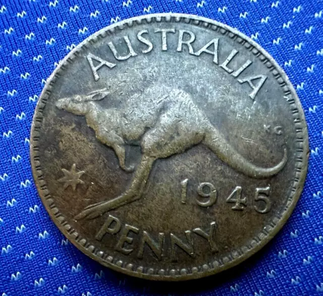 1945 Australia Penny Coin XF Perth Mint  No dot after KG   #M420