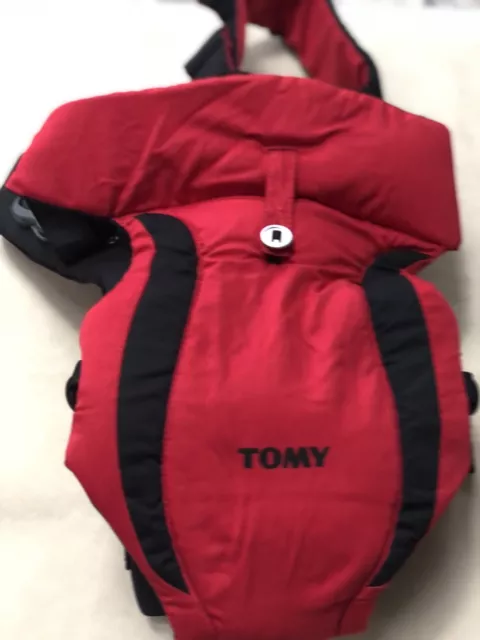 Tomy Freestyle Classic Baby Carrier Red & Black