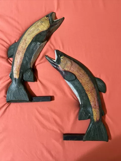 https://www.picclickimg.com/YjcAAOSwnjFld3-s/LIBERTY-FDY-FOY-Vintage-Cast-Iron-Leaping-Trout.webp