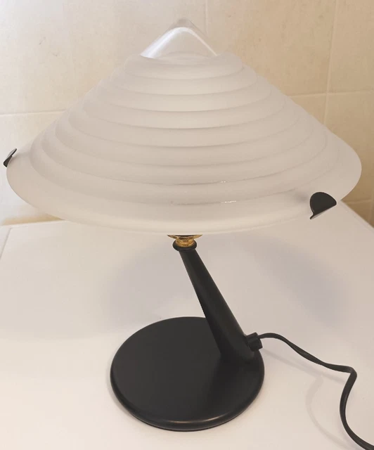 Lampada Anni 90 con Paralume in  Vetro e Base in Metallo Stile Postmoderno