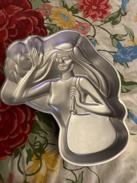 Barbie Wilton Vintage (1986) Happy Birthday From Cake Pan Doll Cake Jello Mold