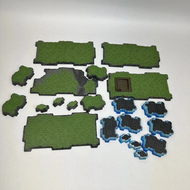 Set of 19 Mega Bloks Dragons Terrain Base Plate Green Stone Land & Waters Edge