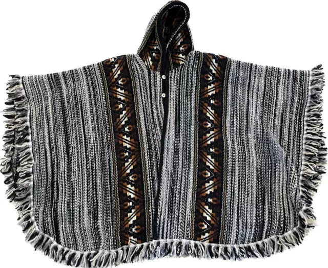 Milma Arte Gray Hooded Poncho Cape From Ecuador 100% Wool