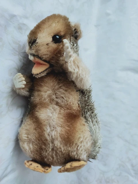 poussin Pipsy - 14 cm - Steiff