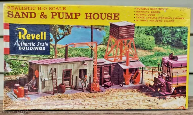 Vintage HO Scale Revell Sand & Pump House T-9030:129 - Pieces Still Sealed!