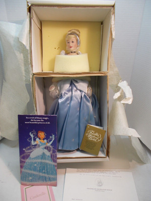 Franklin Heirloom Porcelain Cinderella Doll