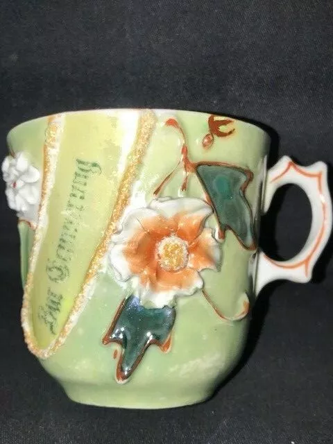 antike Rosenhäferl Stucktasse Andenken Porzellan Tasse "Zur Erinnerung" um 1880