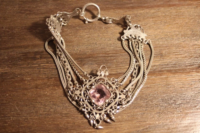 Collier Vintage En Bakélite Avec Pierre Rouge - Ancien - Occasion - Sans Marque