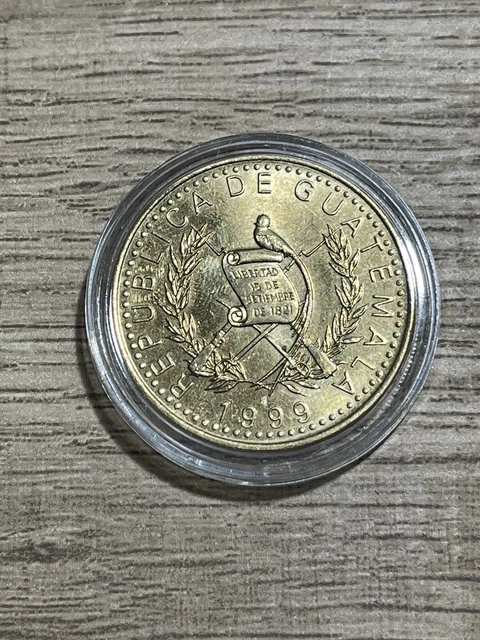 1 Quetzal 1999 UNC